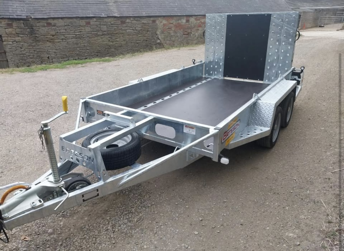 35MD Mini Digger, Excavator, Plant Trailer