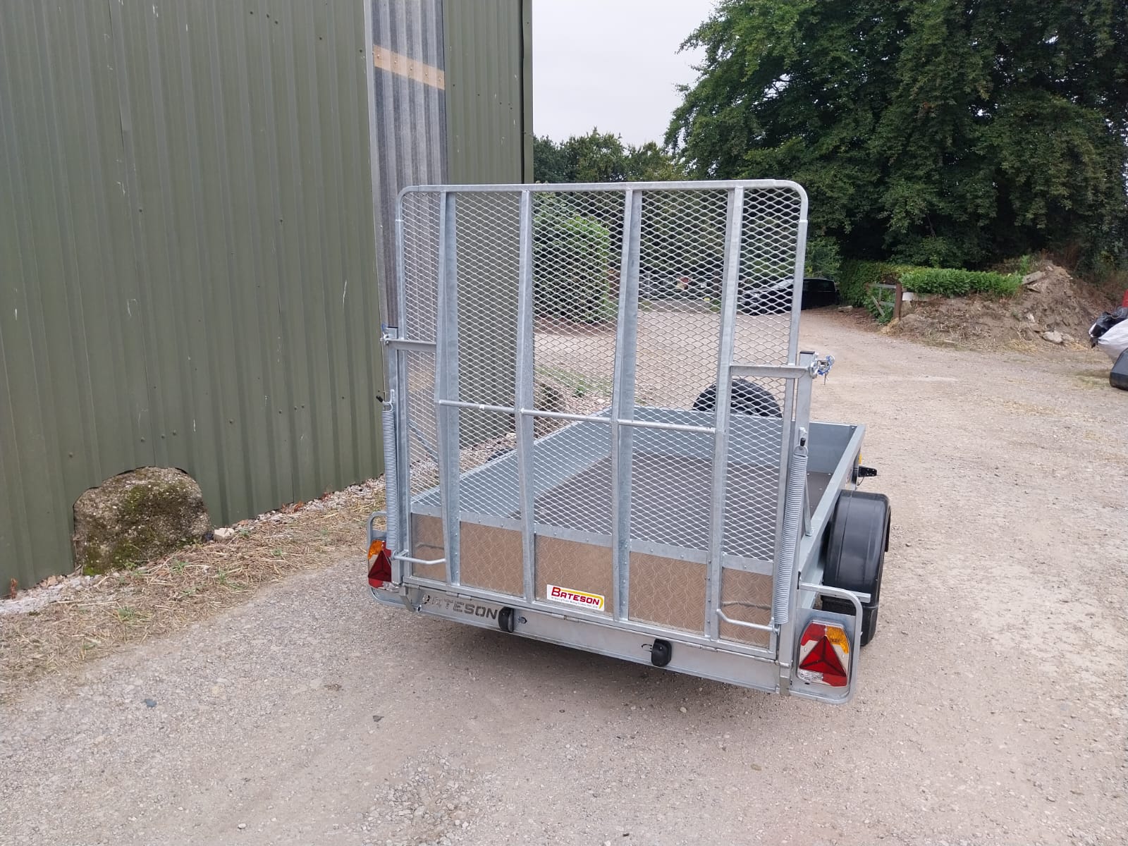 back of bateson trailer